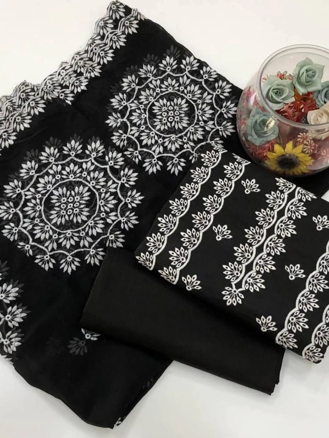 3 Pcs Women's Unstitched Embroidered Suit